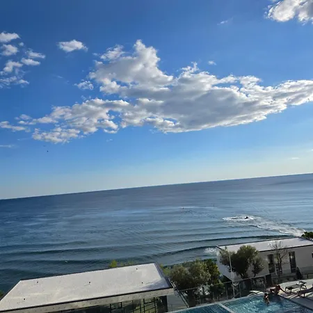 Апартаменты Sea Dunes Apartment, Ilyonis